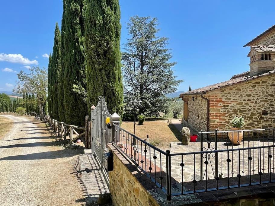Luxury 1-Bedroom House With The Pool In Tuscany. Anghiari Kültér fotó